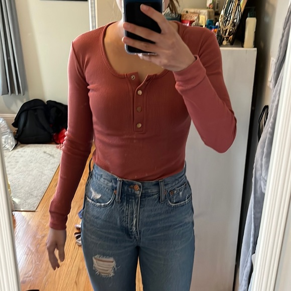 Misguided long sleeve body suit - Picture 3 of 4